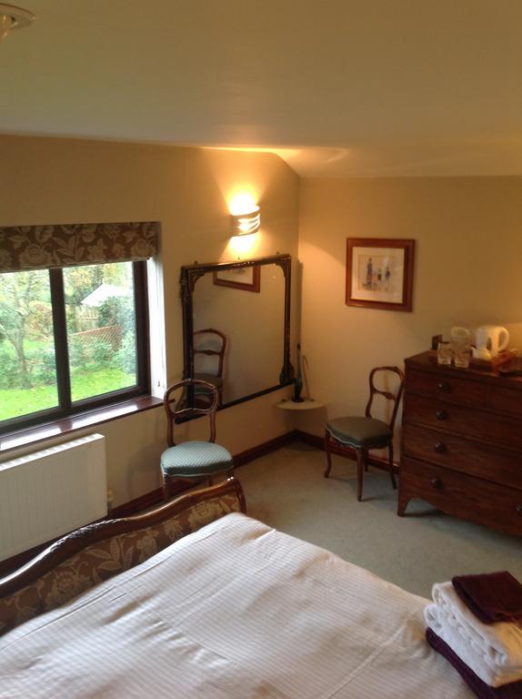 Bed and Breakfast Redroofs Тенбери Номер фото